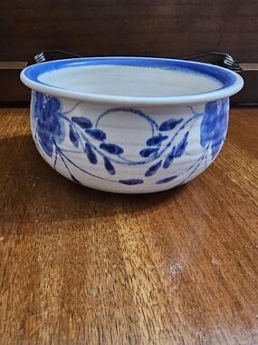Hand-Painted Blue and White Floral Ceramic Bowl